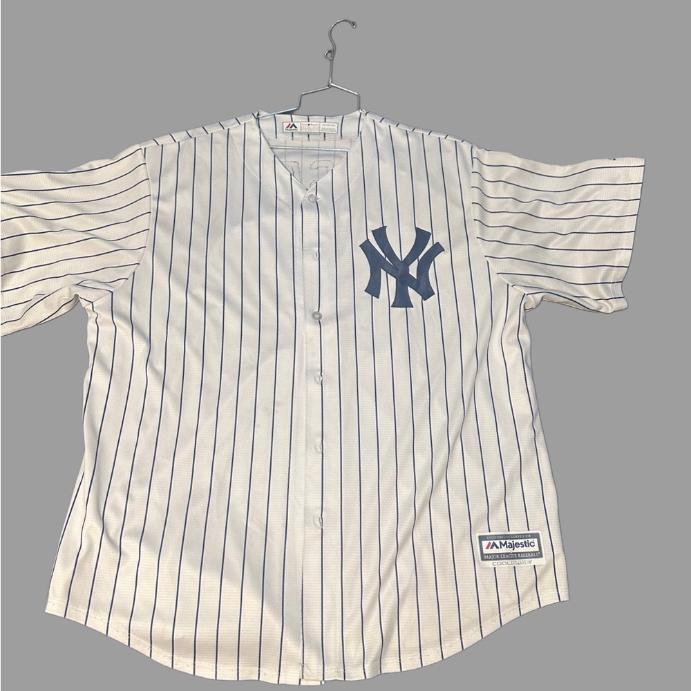 Majestic White and Navy Striped Jersey